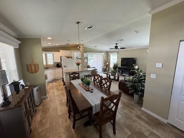 4209 Royal Manor Boulevard, Unit 136, Boynton Beach, FL 33436 Photo