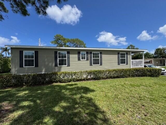 4290 Royal Manor Boulevard, Unit 136, Boynton Beach, FL 33436 Photo