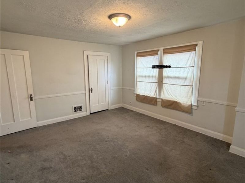 1859 Goleta Avenue, Youngstown, OH 44504 Photo 10