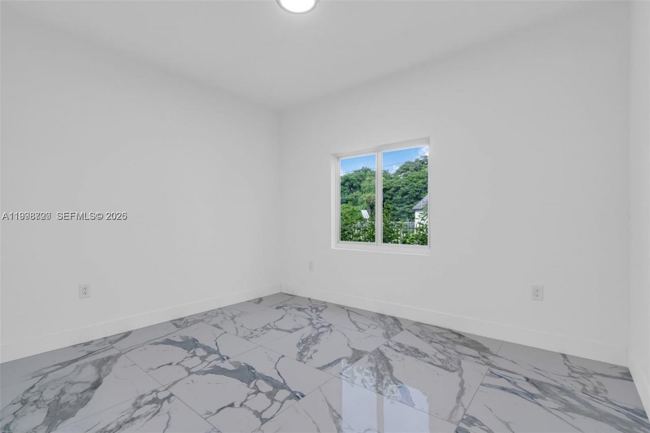 11870 SW 220th St, Unit A, Miami, FL 33170 Photo