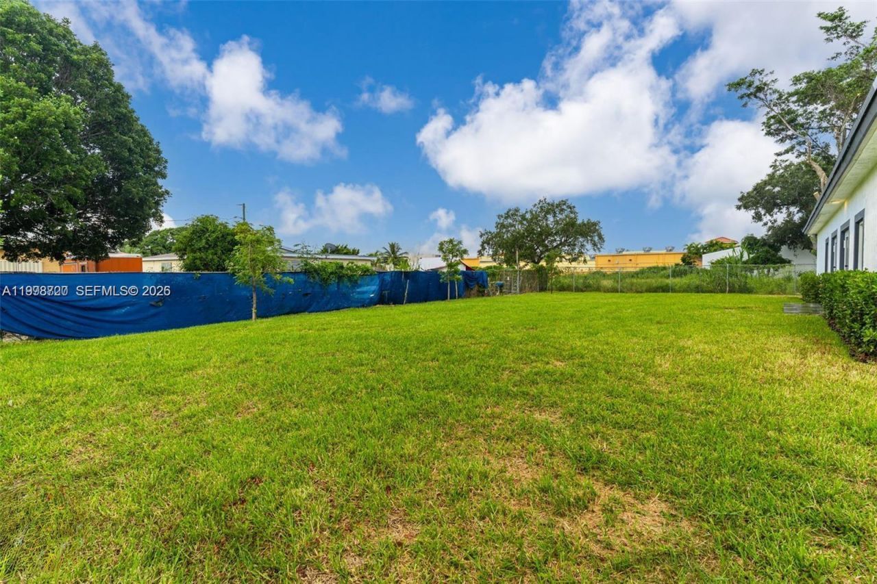 11870 SW 220th St, Unit A, Miami, FL 33170 Photo