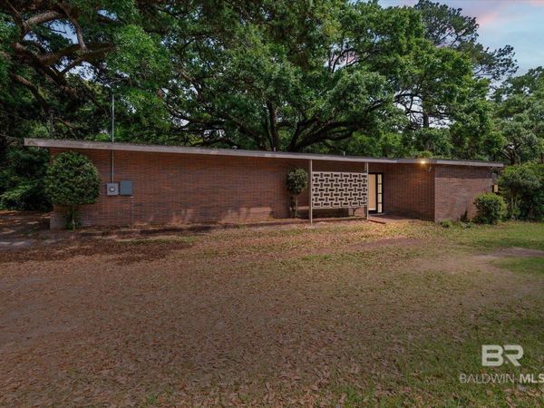 2255 Pratt Drive, Mobile, AL 36605