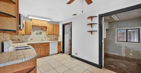 2600 Connie Dr, Sacramento, CA 95815 Photo