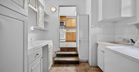 2600 Connie Dr, Sacramento, CA 95815 Photo