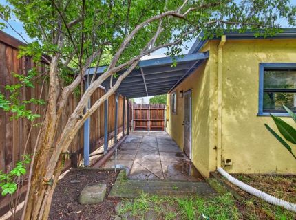 2600 Connie Dr, Sacramento, CA 95815 Photo