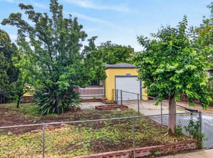 2600 Connie Dr, Sacramento, CA 95815 Photo