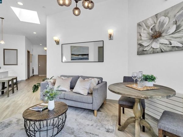 410 Webster St, Unit 5, Oakland, CA 94607