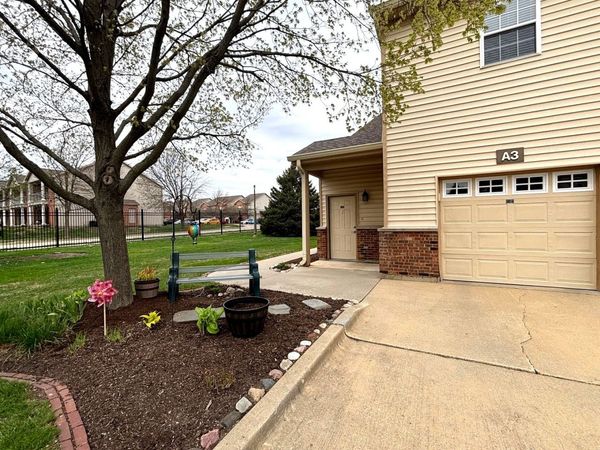 3818 Thornhill Circle , Unit 3818, Champaign, IL 61822