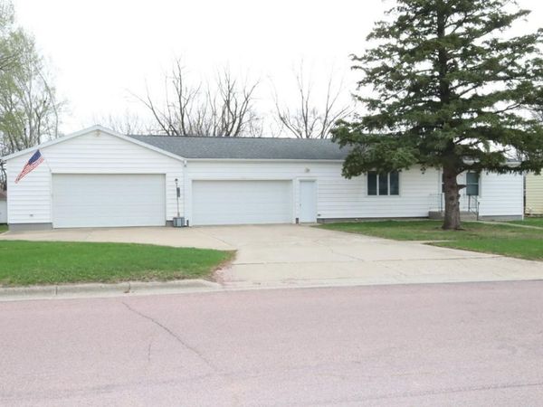 708 S Story, Rock Rapids, IA 51246