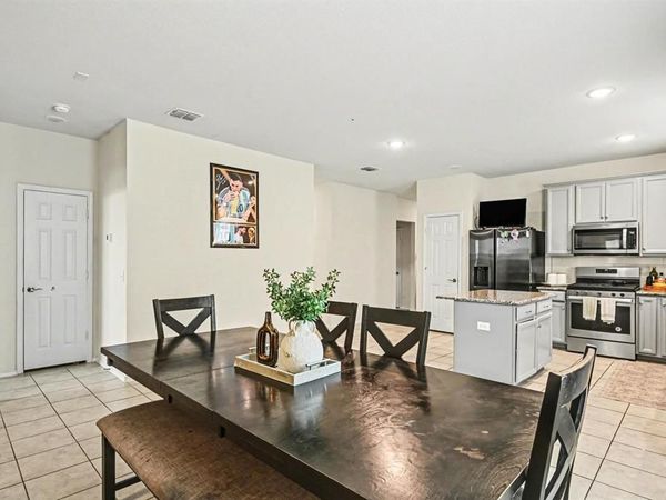 9117 Redshire Lane, Fort Worth, TX 76131