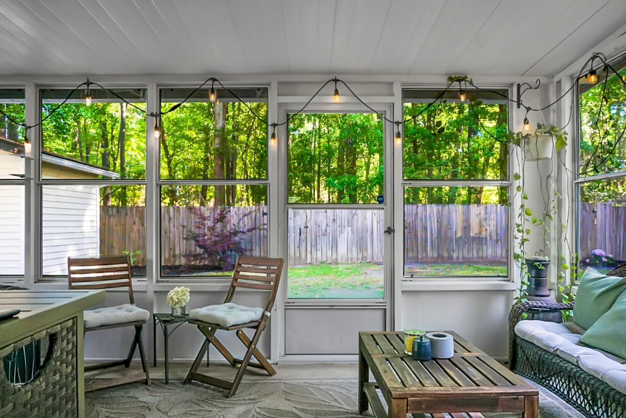 124 Knightsbridge Drive Photo 24