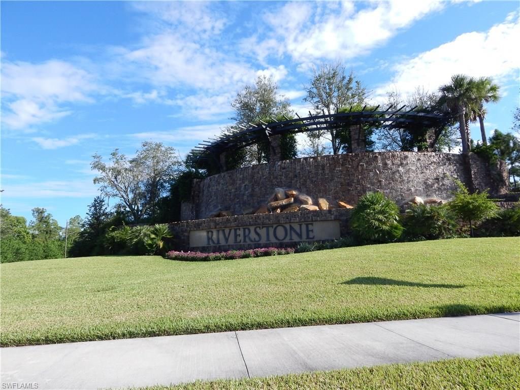 3279 Tahoe Ct, Naples, FL 34119 Photo