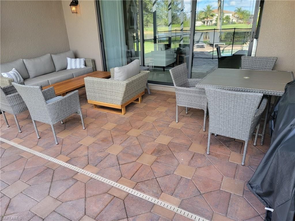3279 Tahoe Ct, Naples, FL 34119 Photo
