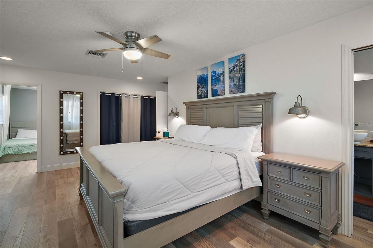 705 Summit Court , Mount Dora, FL 32757 Photo