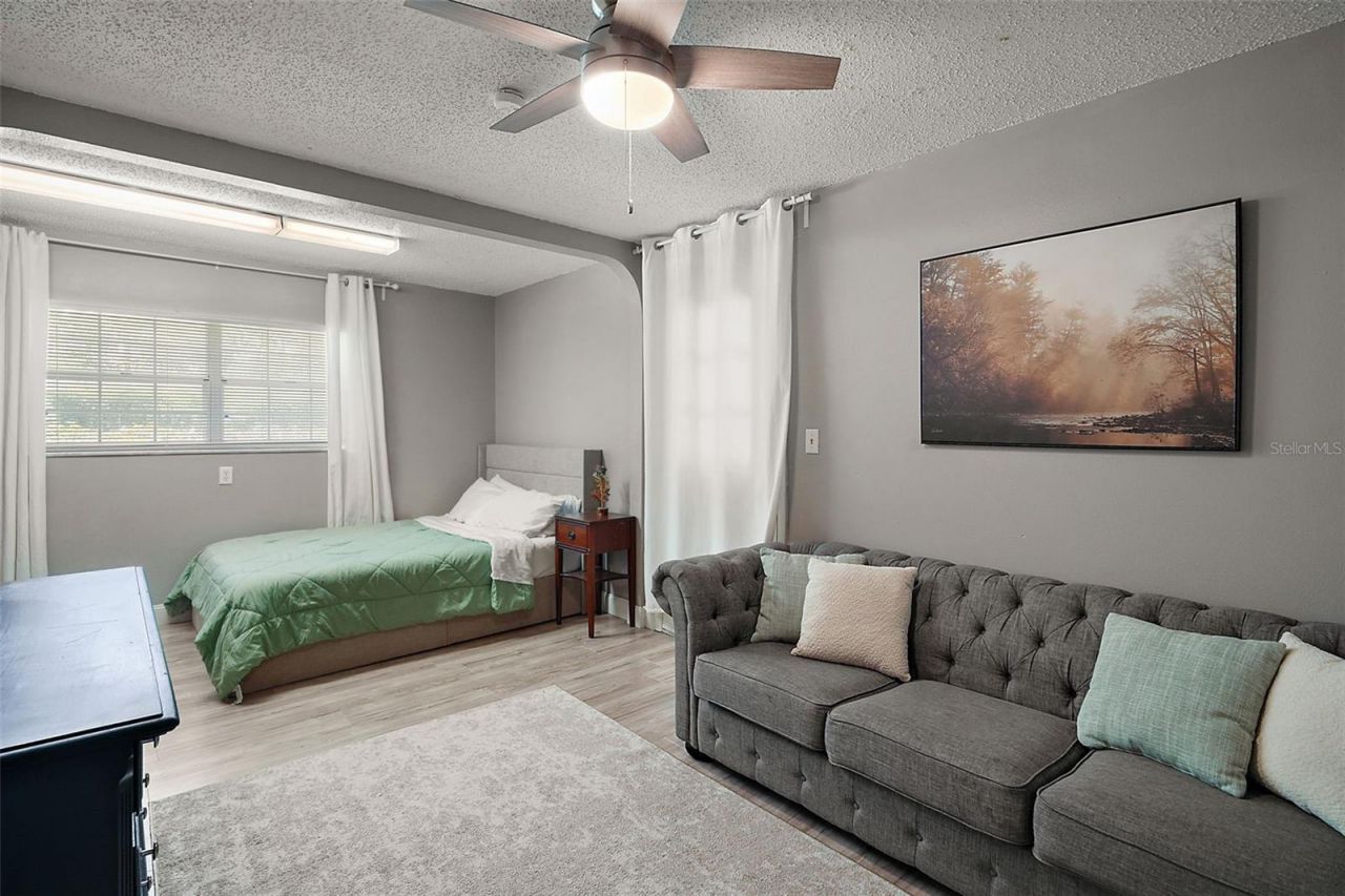 705 Summit Court , Mount Dora, FL 32757 Photo