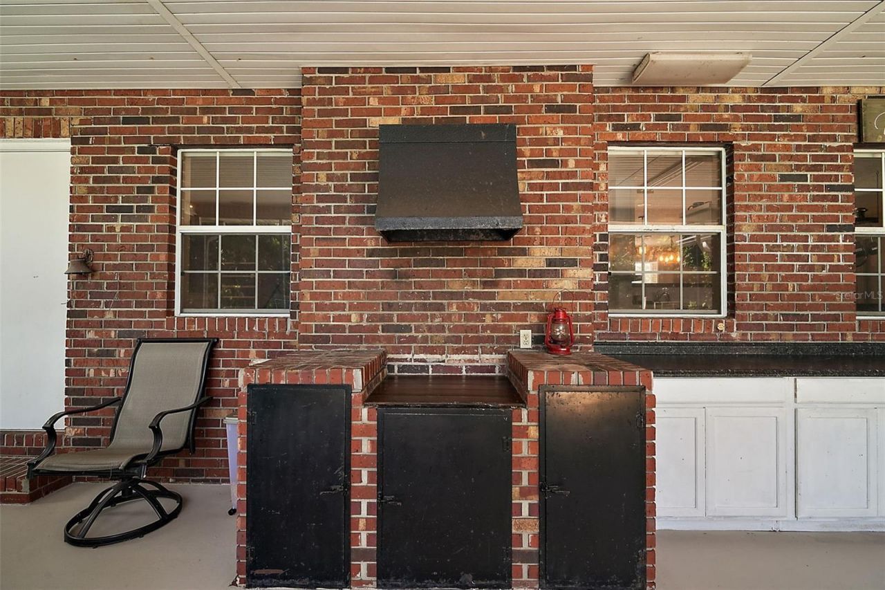 705 Summit Court , Mount Dora, FL 32757 Photo