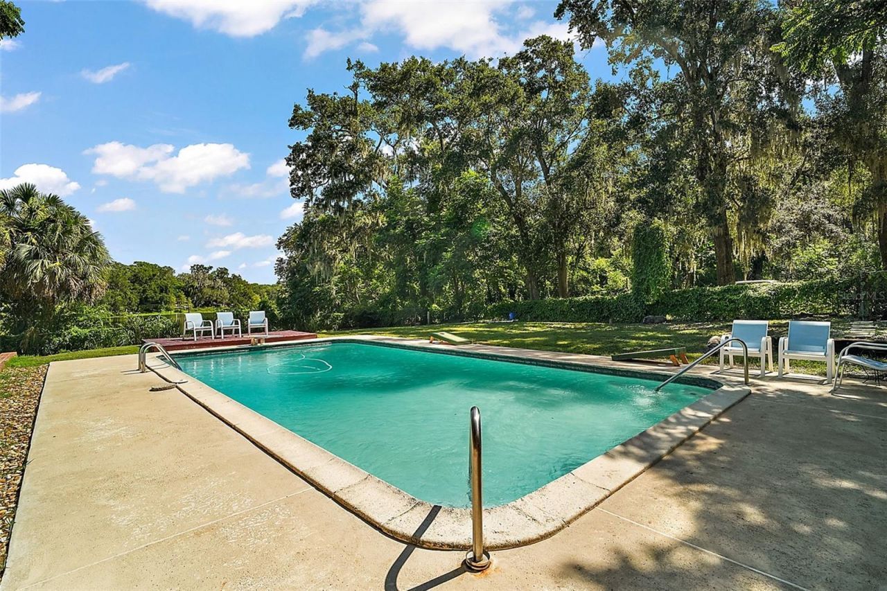 705 Summit Court , Mount Dora, FL 32757 Photo