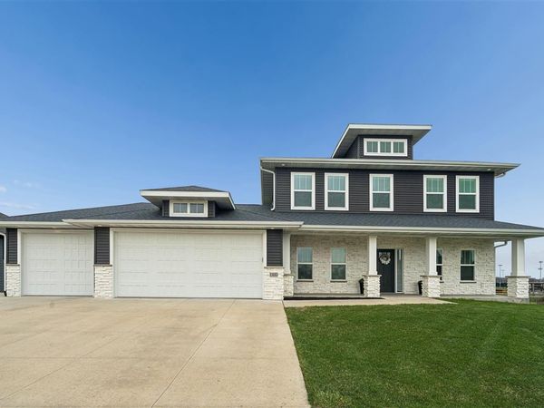 1445 Salm Drive, North Liberty, IA 52317