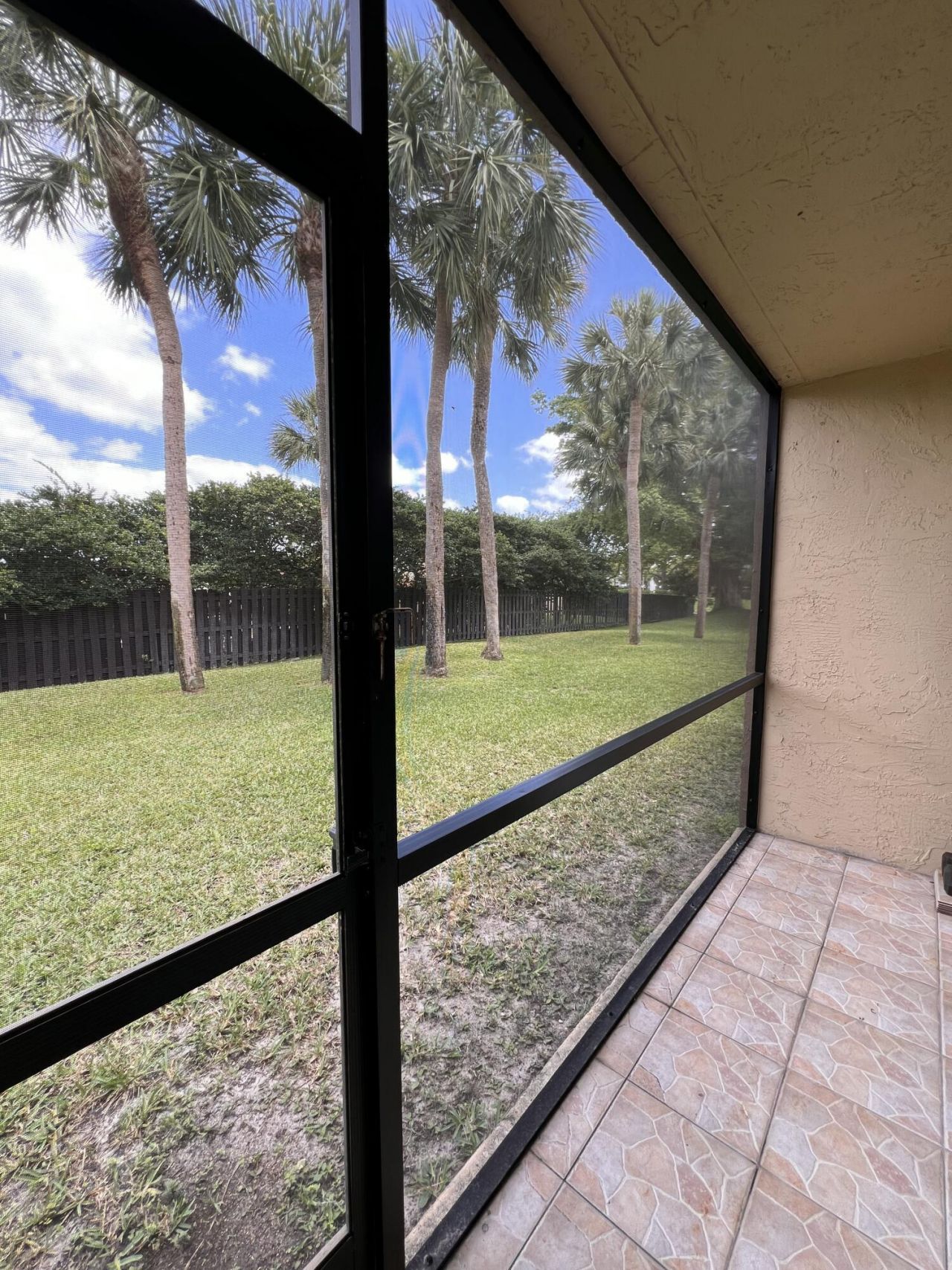 21890 Lake Forest Circle, Unit 101, Boca Raton, FL 33433 Photo