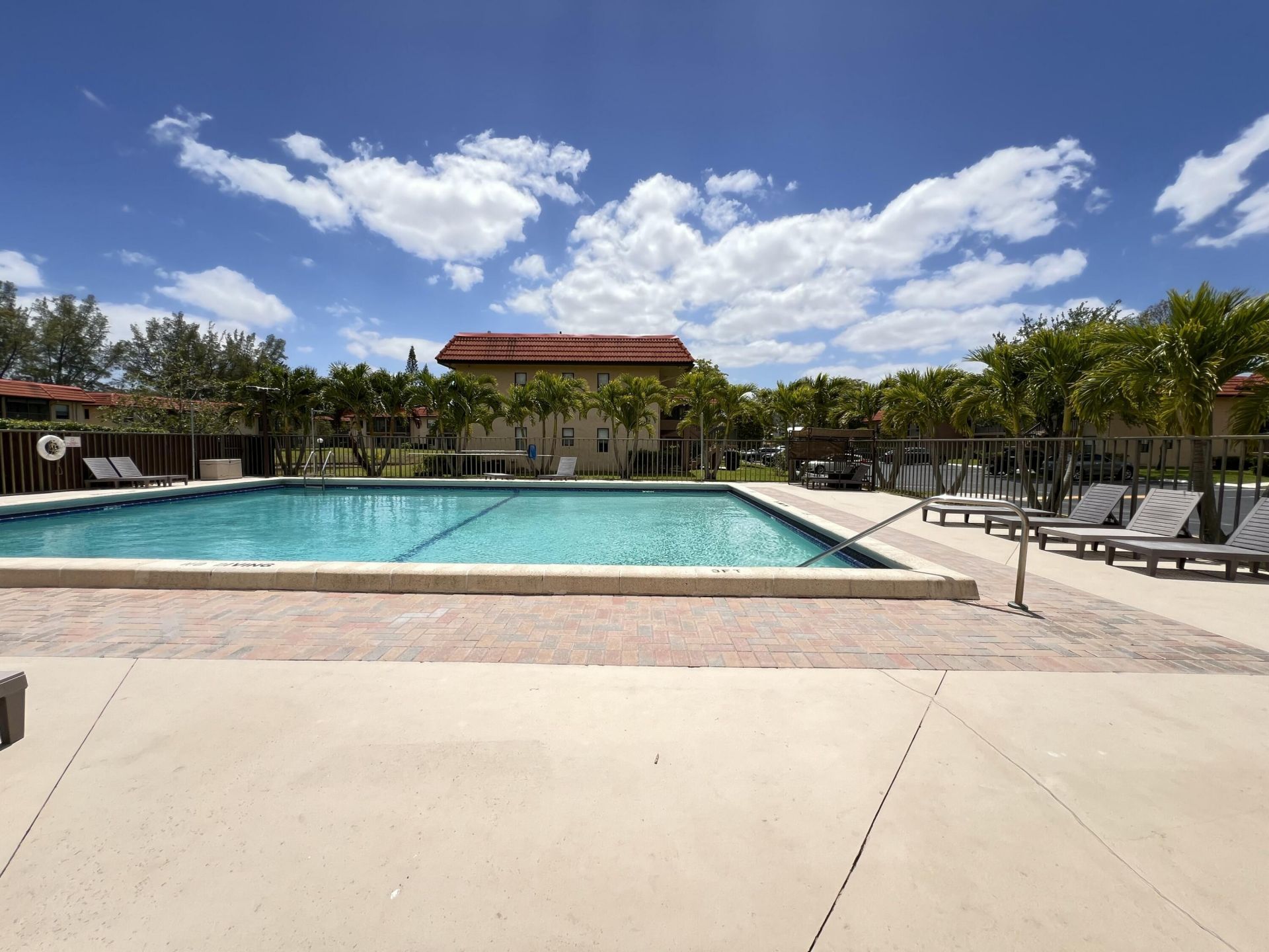 21890 Lake Forest Circle, Unit 101, Boca Raton, FL 33433 Photo