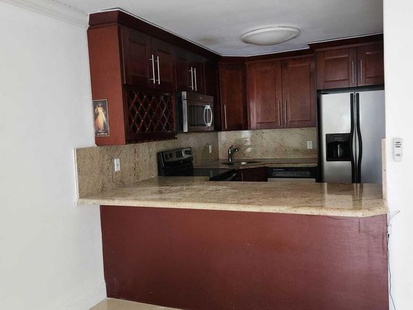 9355 SW 8th Street, Unit 222, Boca Raton, FL 33428