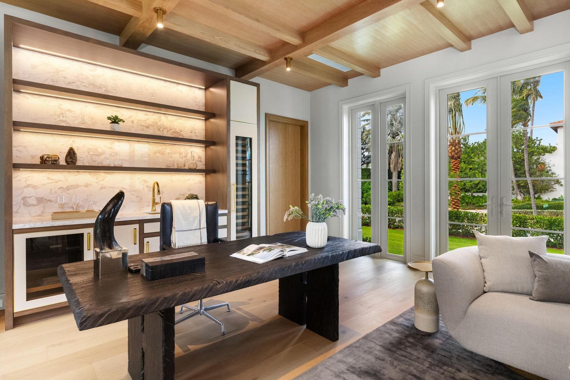 122 Bloomfield Drive, West Palm Beach, FL 33405 Photo