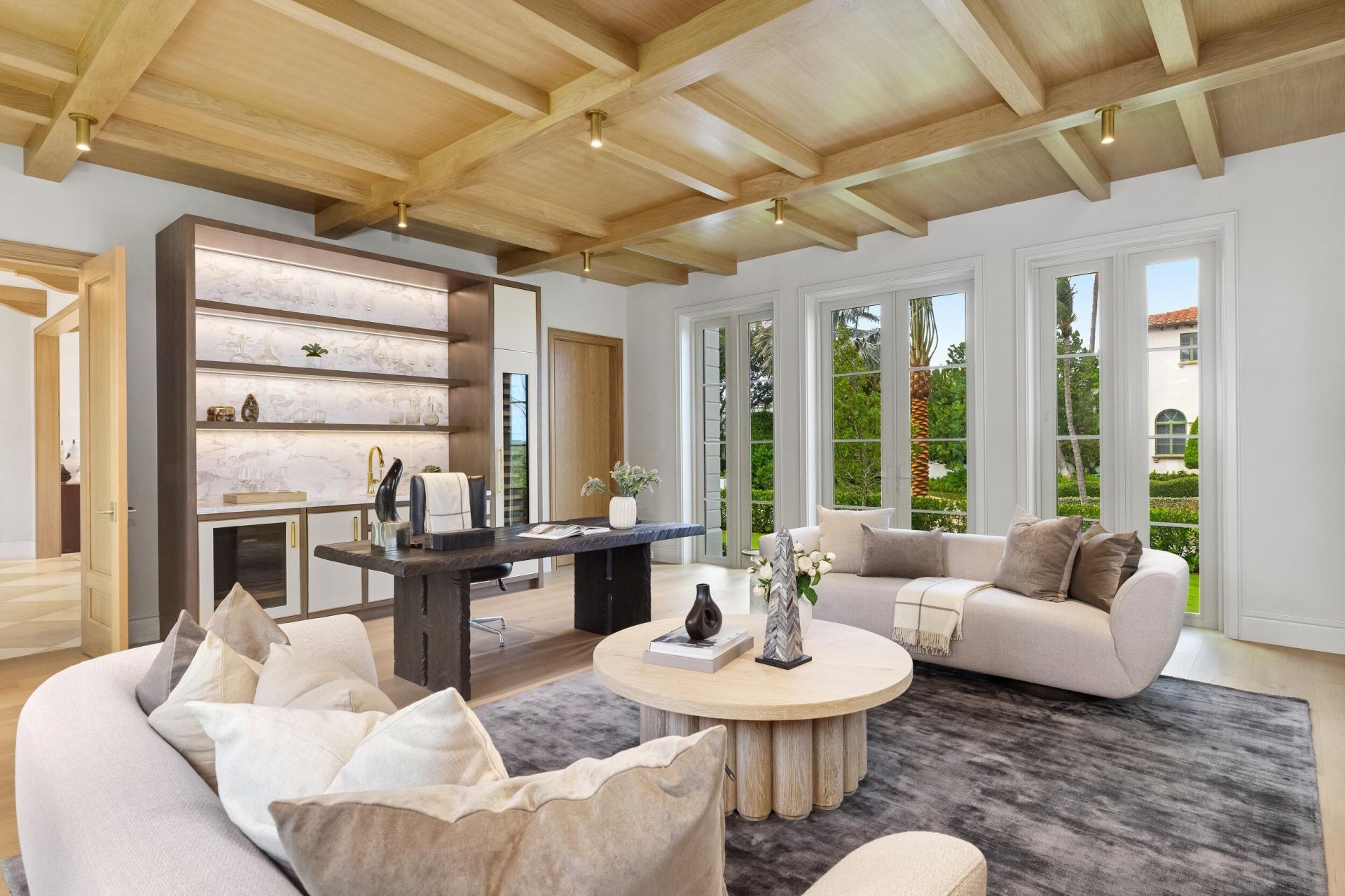 122 Bloomfield Drive, West Palm Beach, FL 33405 Photo