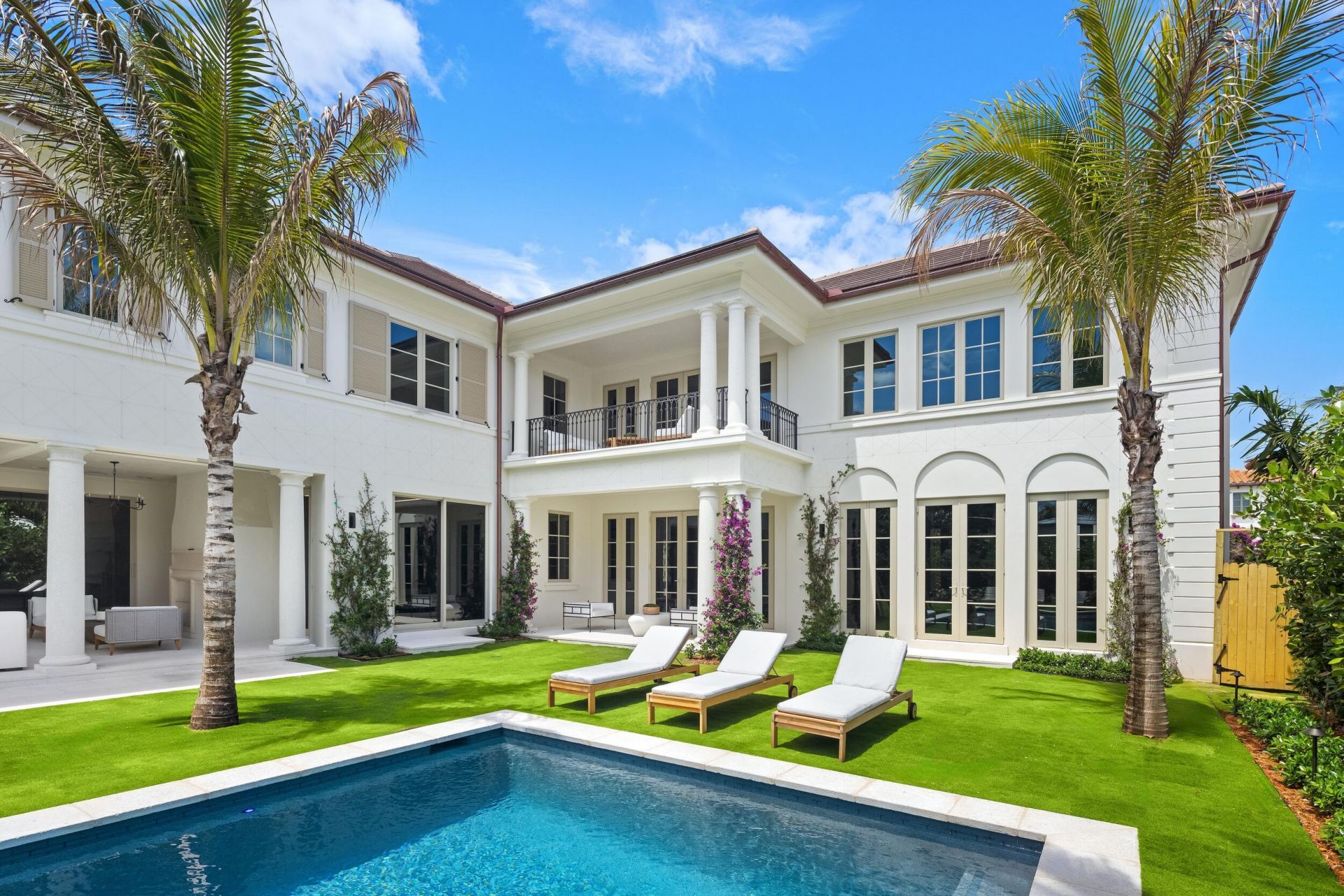 122 Bloomfield Drive, West Palm Beach, FL 33405 Photo