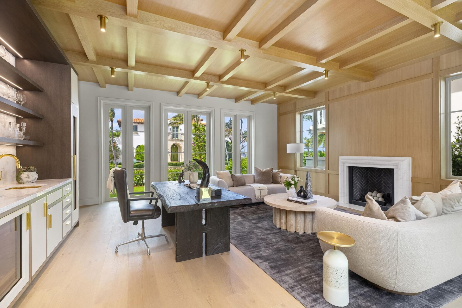 122 Bloomfield Drive, West Palm Beach, FL 33405 Photo