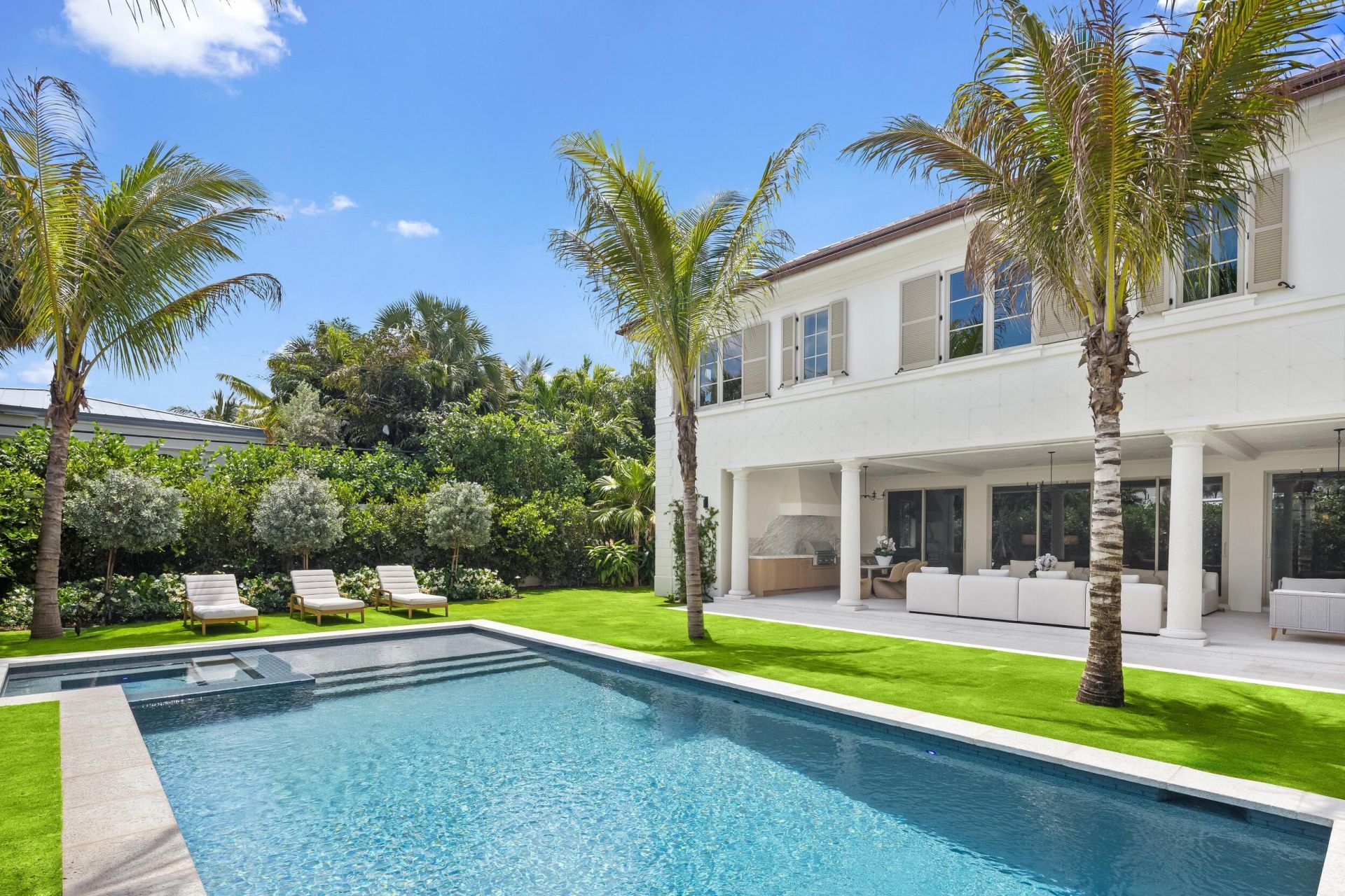 122 Bloomfield Drive, West Palm Beach, FL 33405 Photo