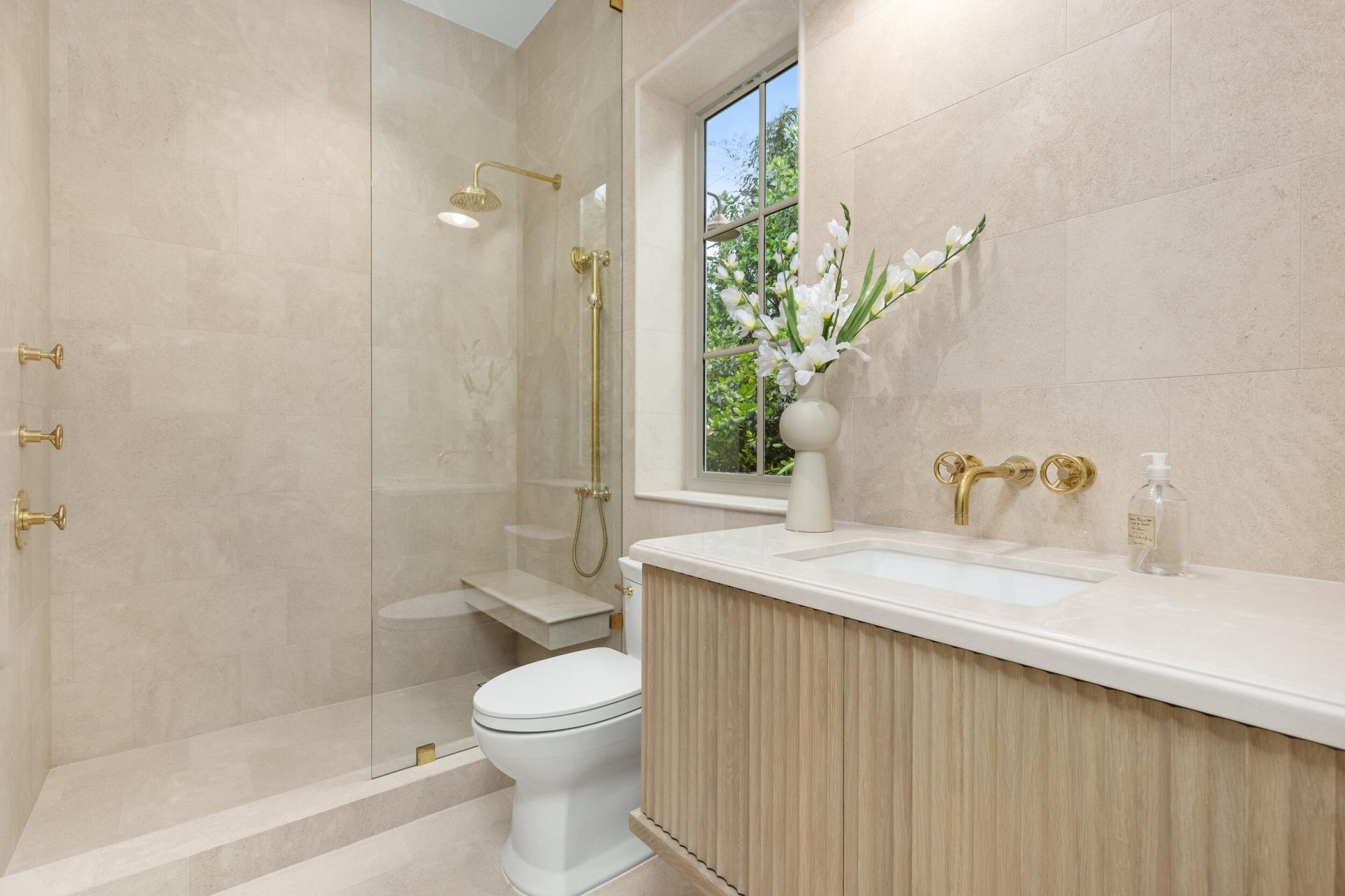 122 Bloomfield Drive, West Palm Beach, FL 33405 Photo