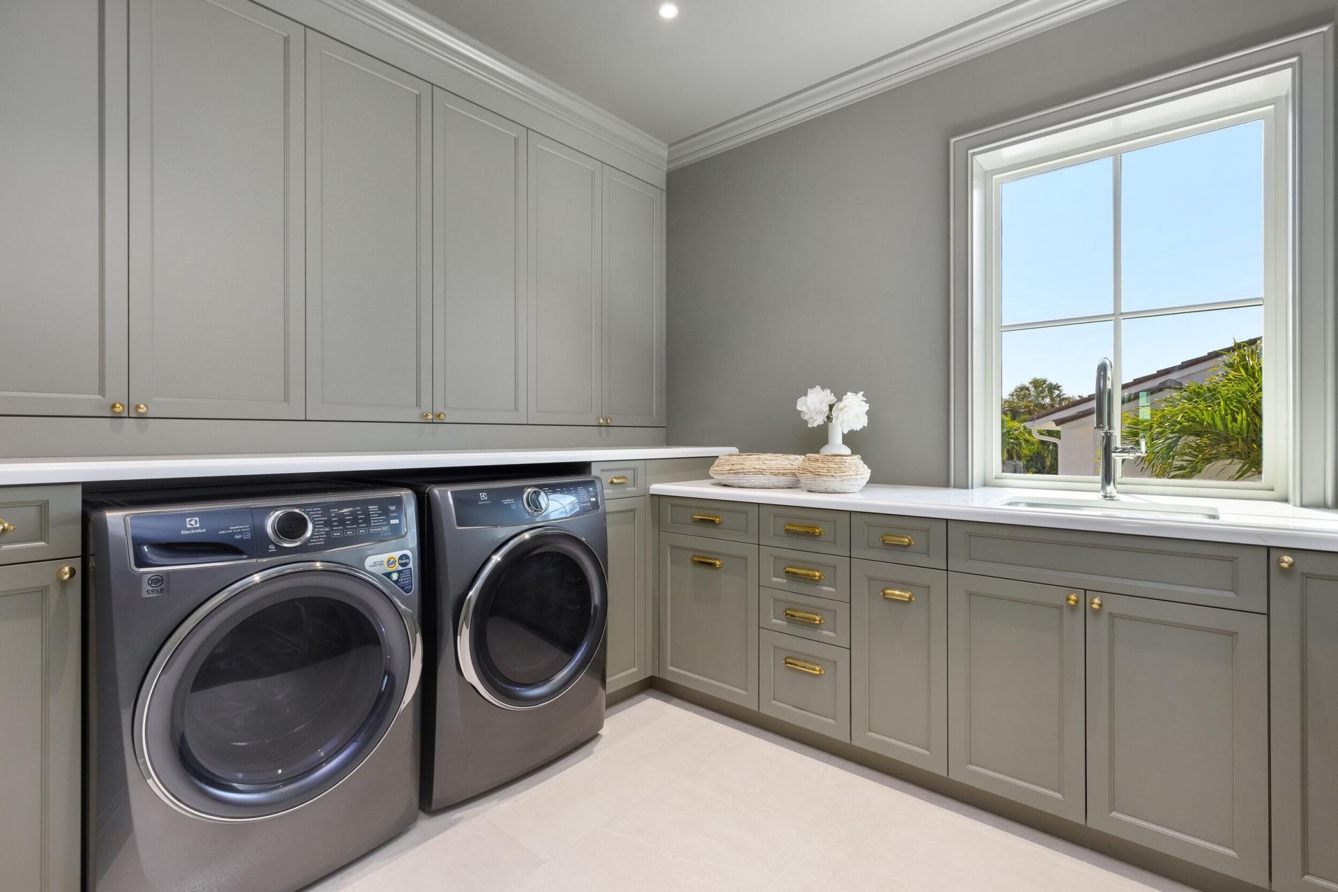 122 Bloomfield Drive, West Palm Beach, FL 33405 Photo