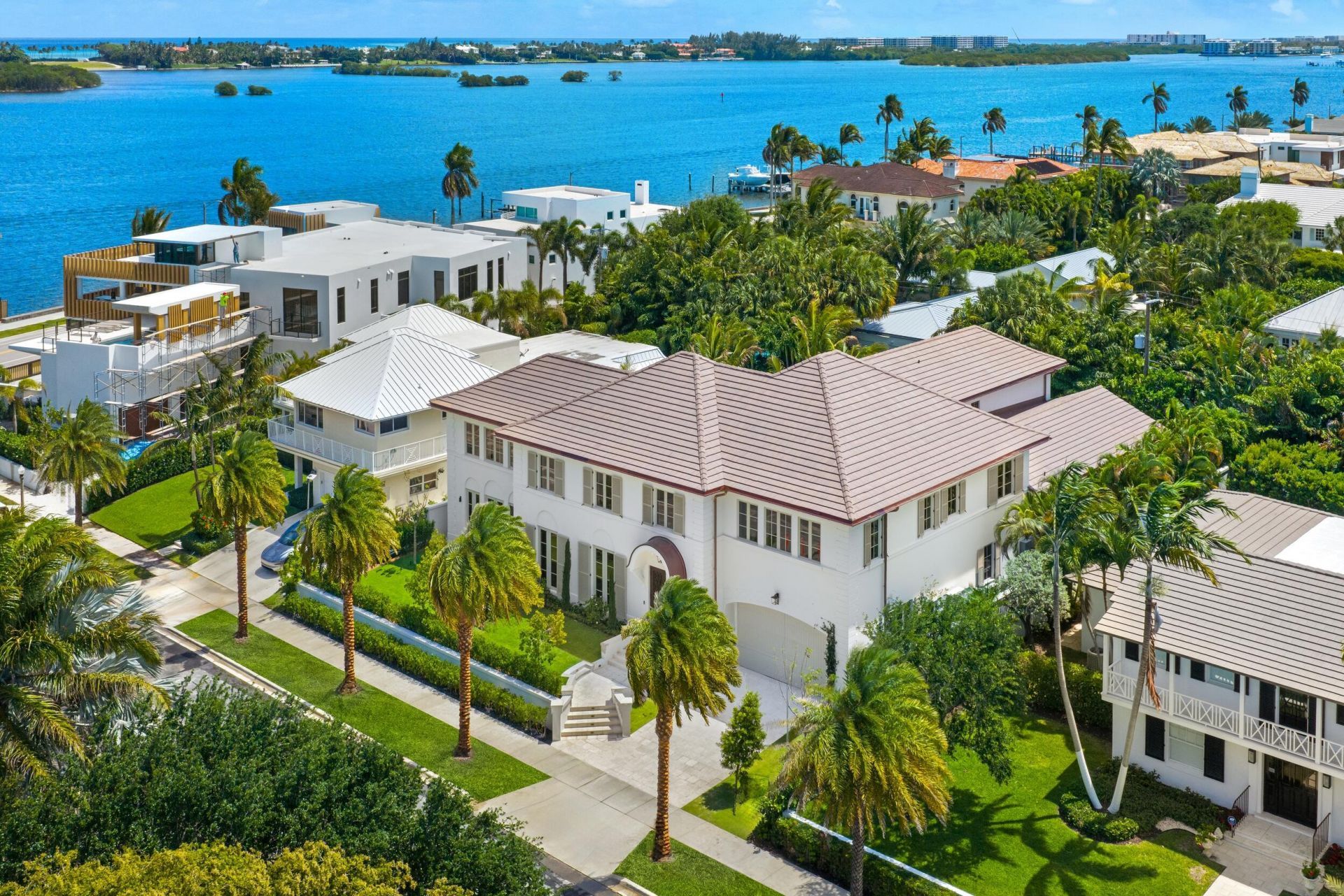 122 Bloomfield Drive, West Palm Beach, FL 33405 Photo