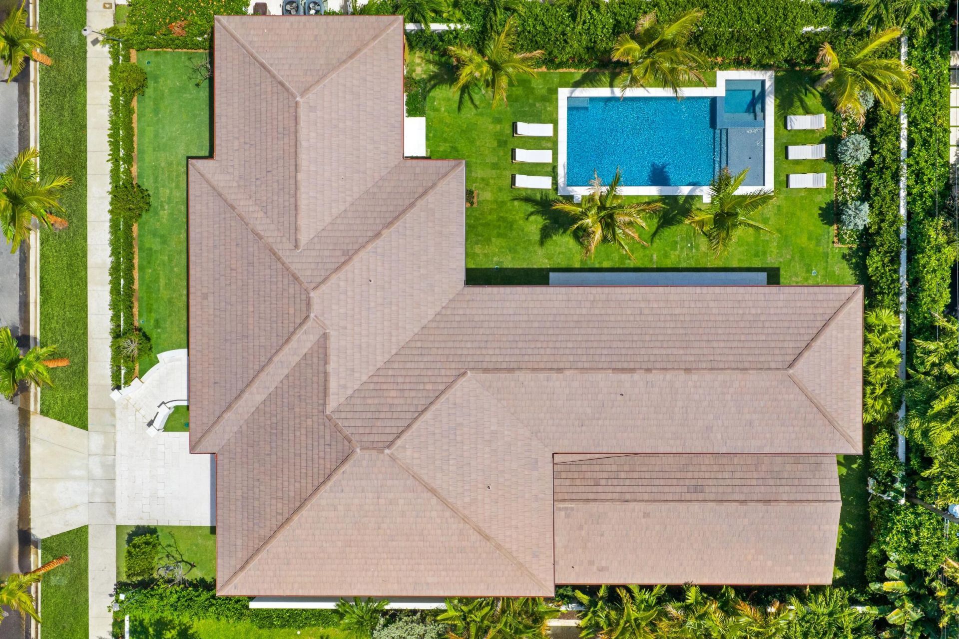 122 Bloomfield Drive, West Palm Beach, FL 33405 Photo