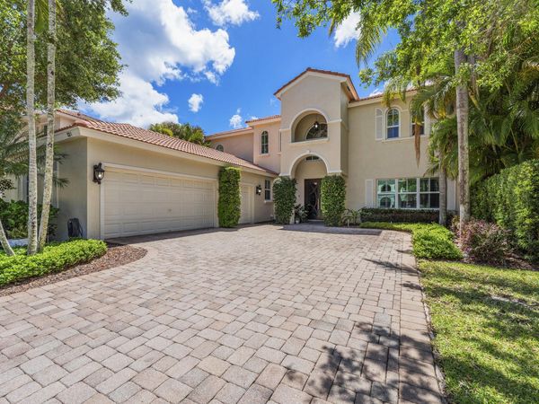 229 Sedona Way, Palm Beach Gardens, FL 33418