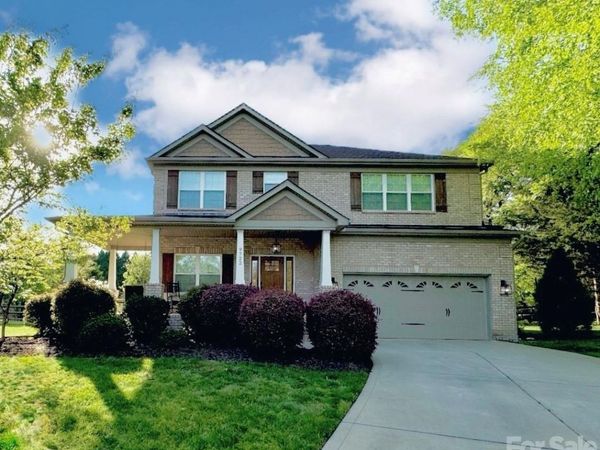 9722 Spring Crest Court , Charlotte, NC 28269