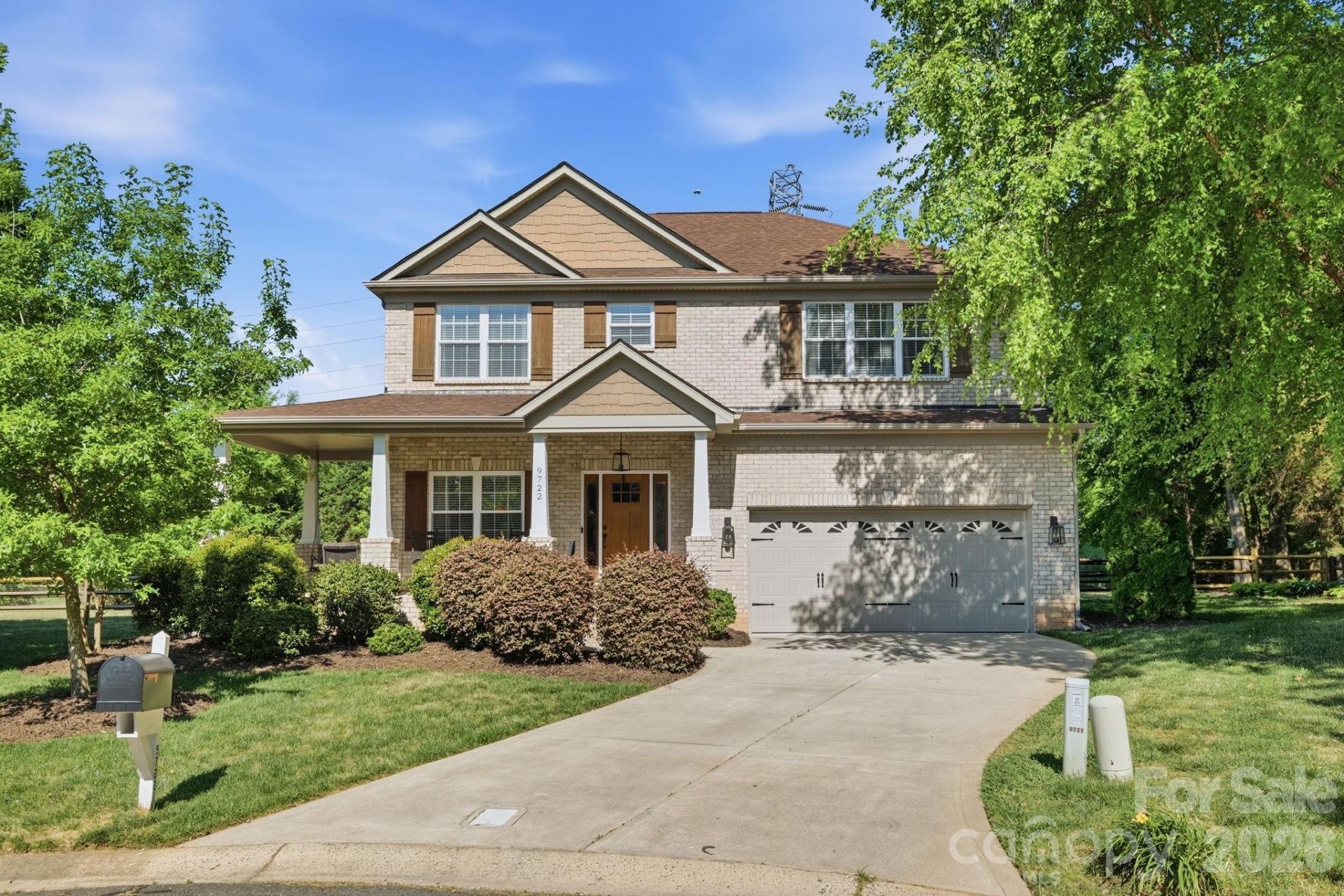 9722 Spring Crest Court, Charlotte, NC 28269 Main Photo