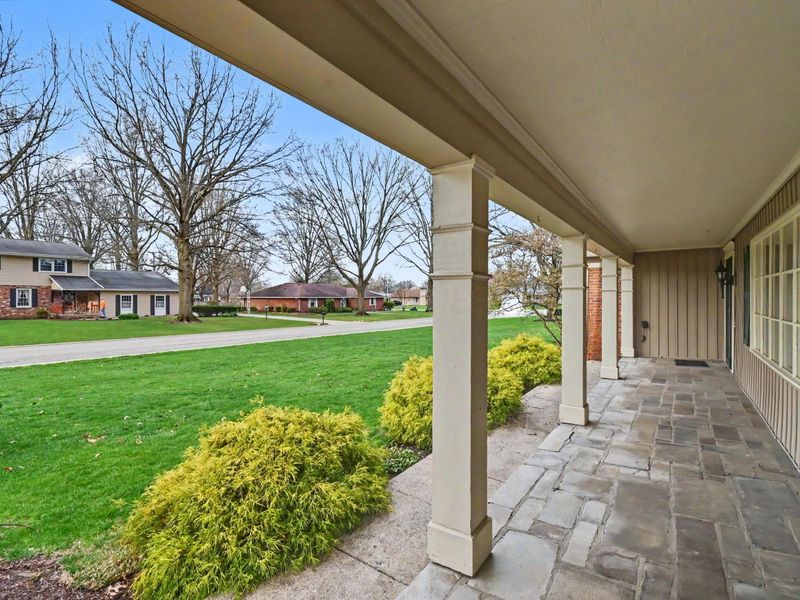 440 Mader Drive, Bucyrus, OH 44820 Photo 2