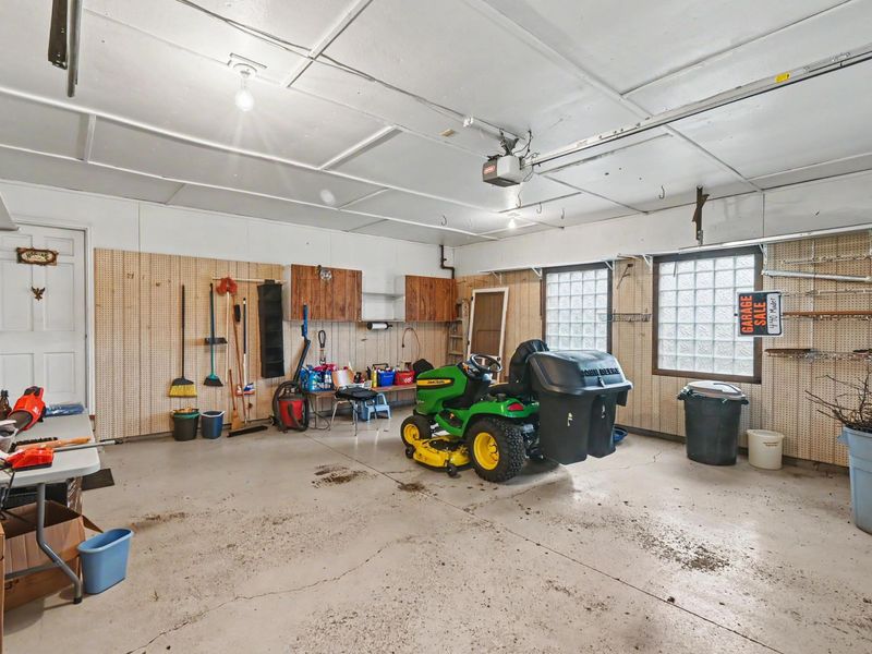 440 Mader Drive, Bucyrus, OH 44820 Photo 36