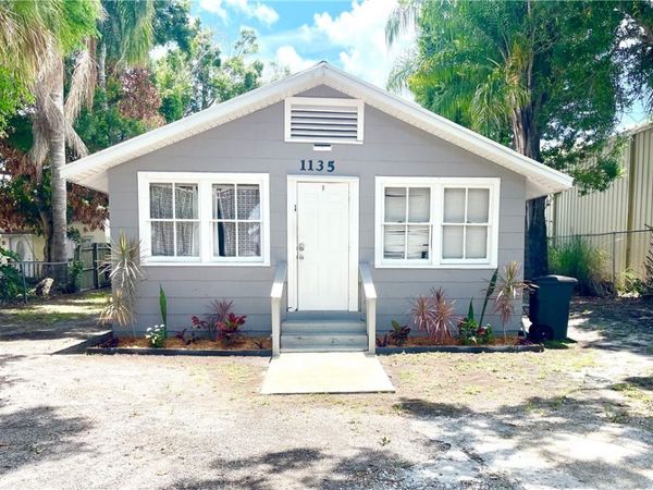1135 17th Place, Vero Beach, FL 32960