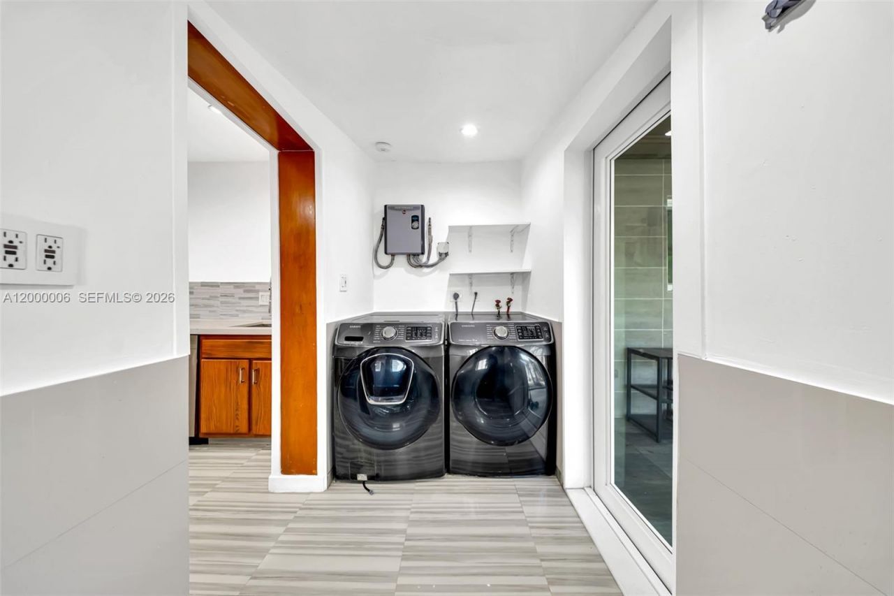 1104 NE 85th St, Miami, FL 33138 Photo