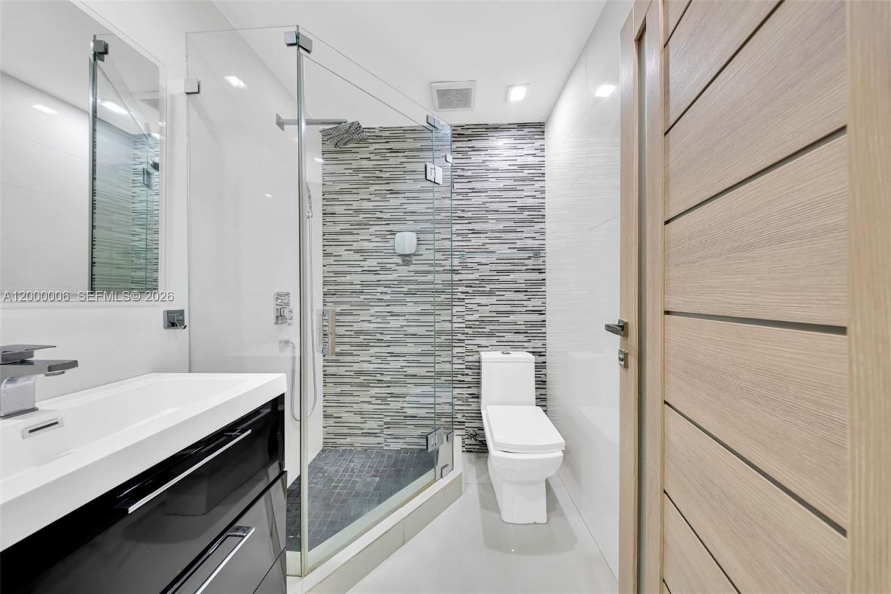 1104 NE 85th St, Miami, FL 33138 Photo