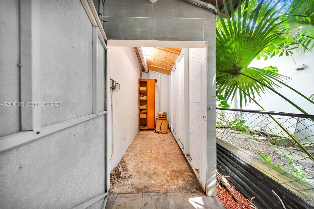 1104 NE 85th St, Miami, FL 33138 Photo