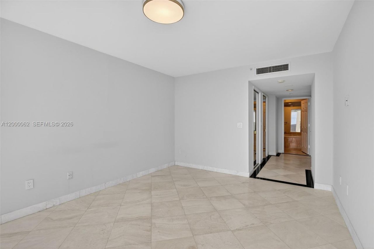 18671 Collins Ave, Unit 1702, Sunny Isles Beach, FL 33160 Photo