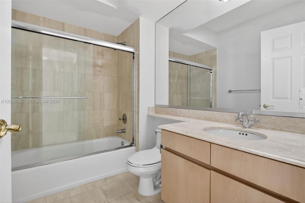 18671 Collins Ave, Unit 1702, Sunny Isles Beach, FL 33160 Photo