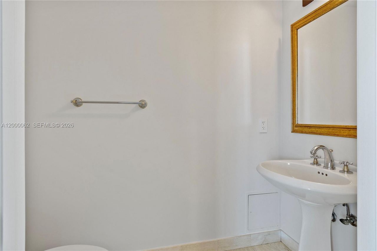 18671 Collins Ave, Unit 1702, Sunny Isles Beach, FL 33160 Photo