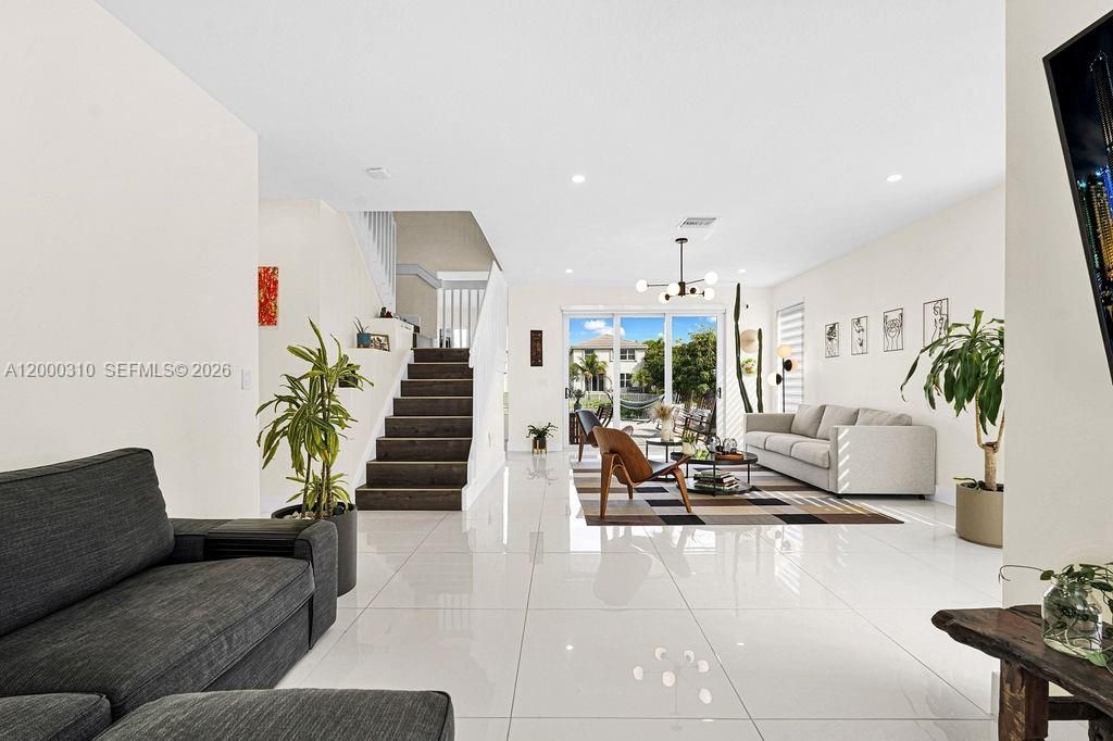 16373 SW 30th St, Miramar, FL 33027 Photo