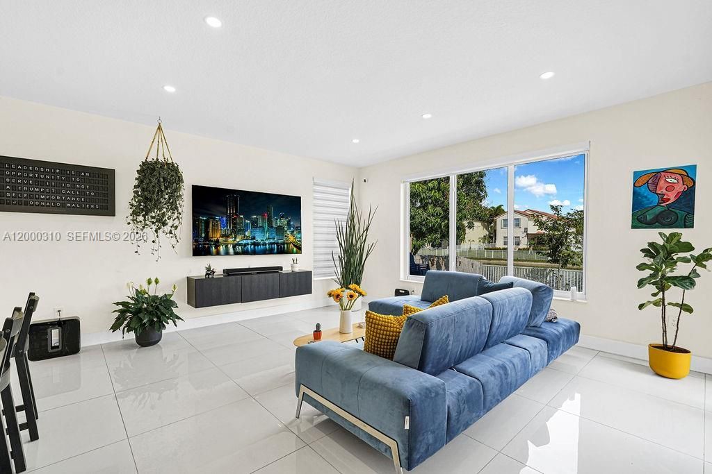 16373 SW 30th St, Miramar, FL 33027 Photo