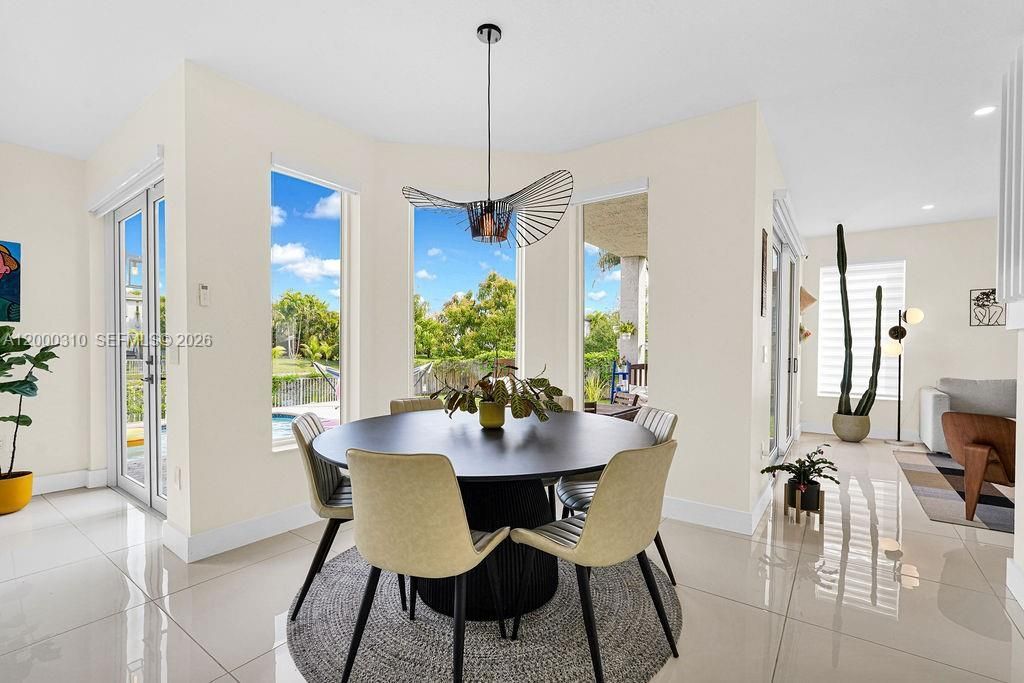 16373 SW 30th St, Miramar, FL 33027 Photo