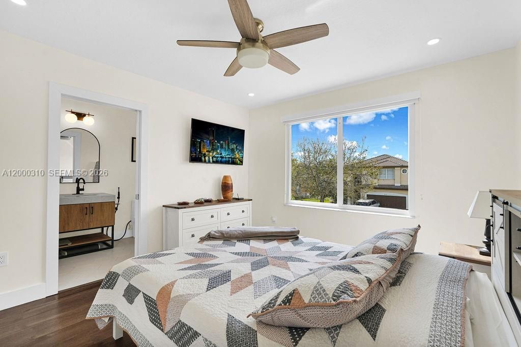 16373 SW 30th St, Miramar, FL 33027 Photo